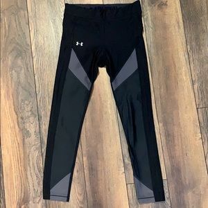 Under armour crops